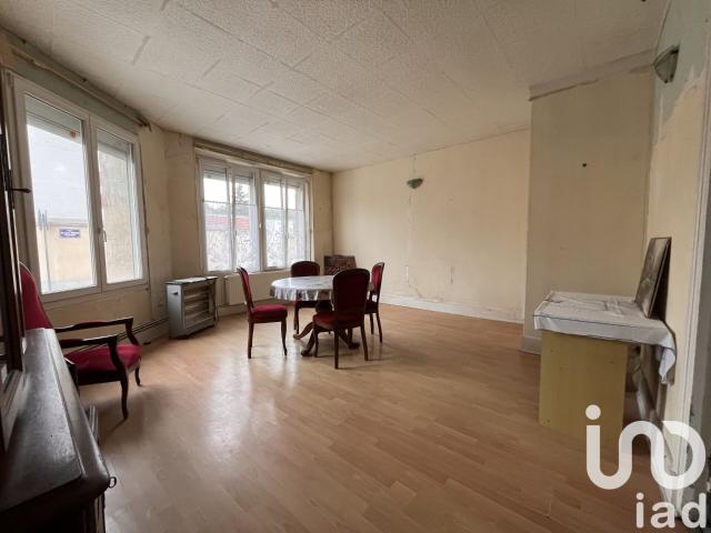 Bâtiment/immeuble 151 m²