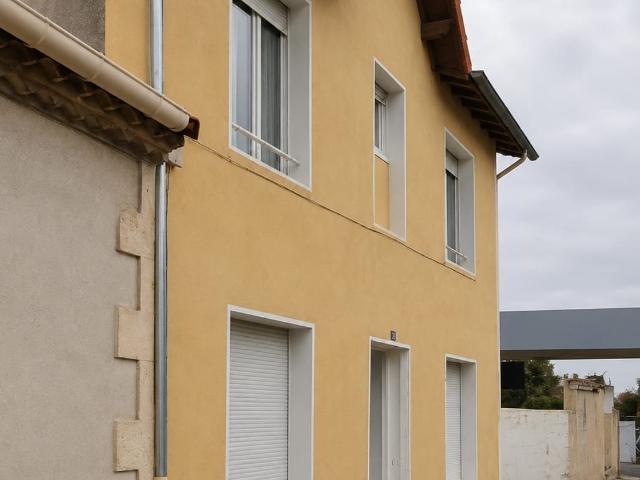 Bâtiment/immeuble 155 m²