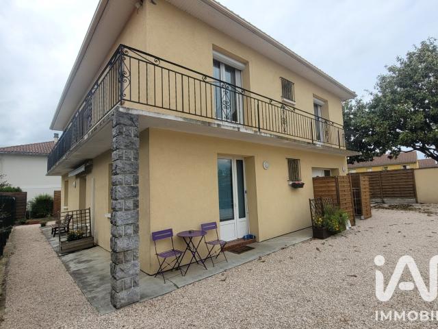 Bâtiment/immeuble 192 m²