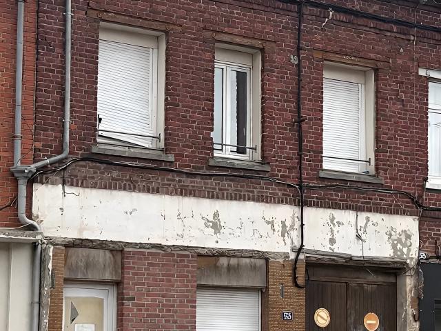 Bâtiment/immeuble 121 m²