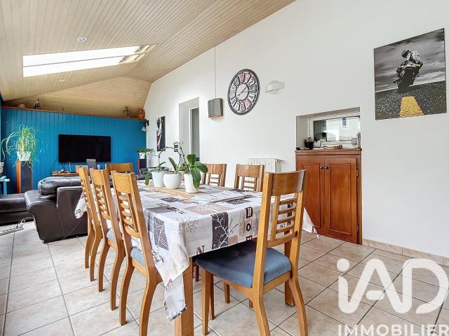 Bâtiment/immeuble 125 m²
