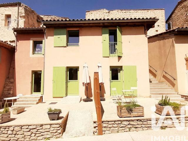 Bâtiment/immeuble 1 pièce 110 m²