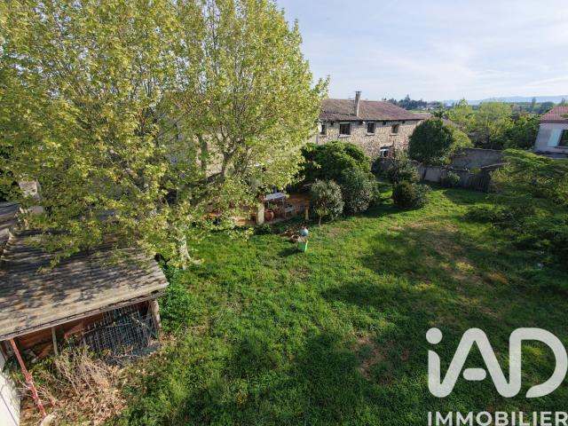 Bâtiment/immeuble 248 m²