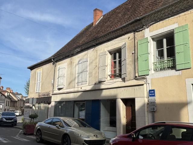 Bâtiment/immeuble 250 m²