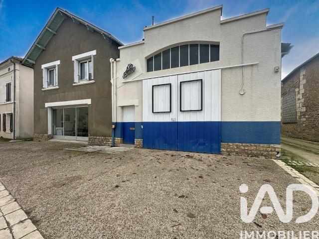 Bâtiment/immeuble 250 m²