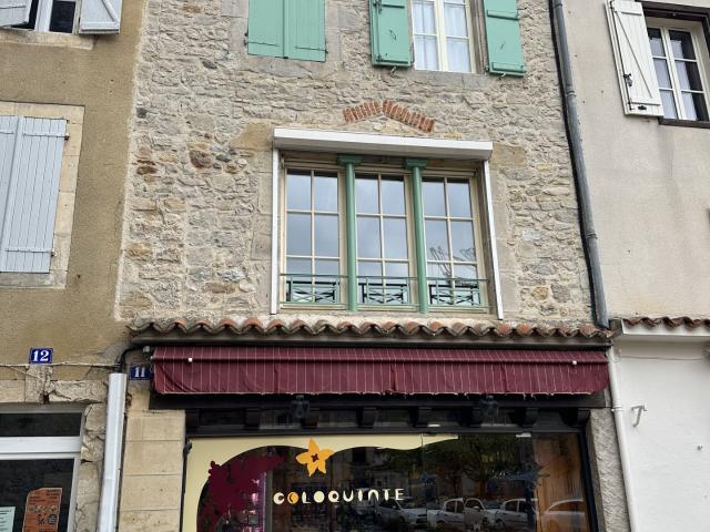 Bâtiment/immeuble 259 m²