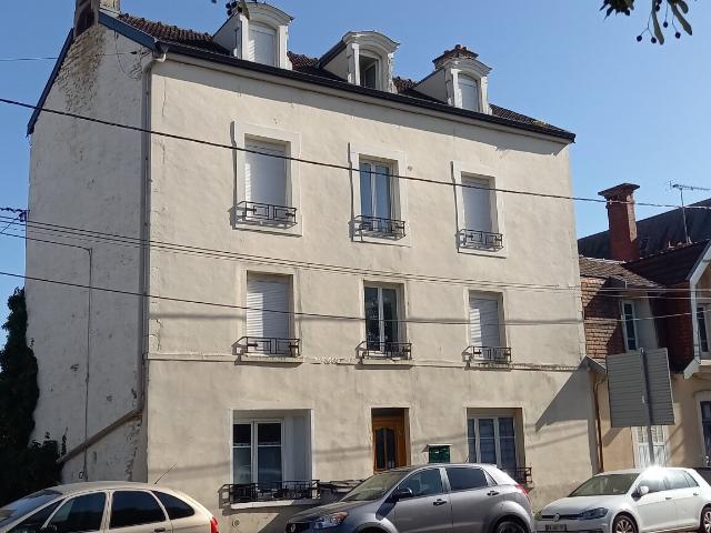Bâtiment/immeuble 216 m²