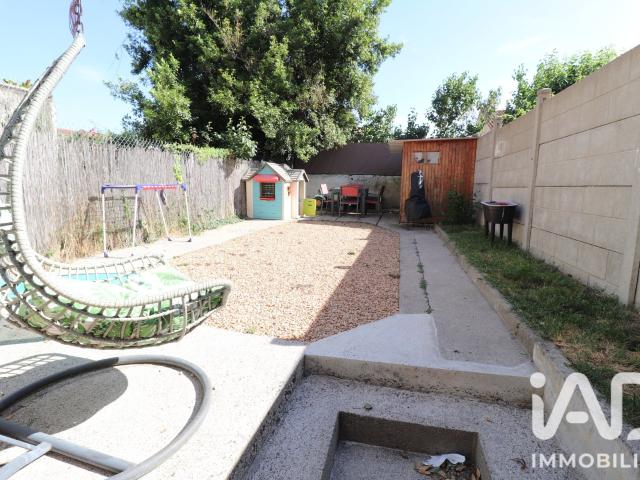 Bâtiment/immeuble 220 m²
