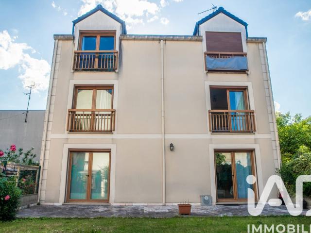 Bâtiment/immeuble 238 m²
