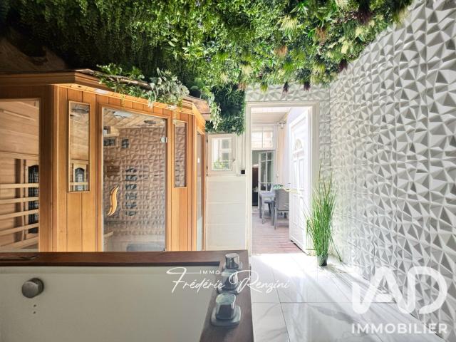 Bâtiment/immeuble 2 pièces 155 m²