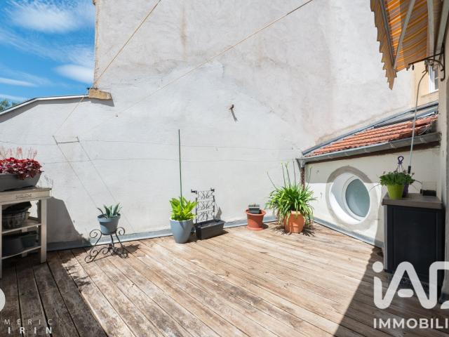 Bâtiment/immeuble 379 m²