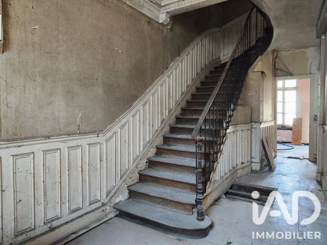 Bâtiment/immeuble 300 m²