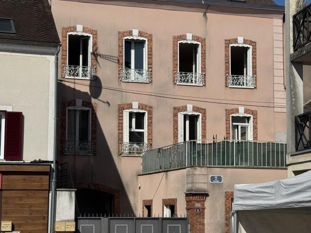 Bâtiment/immeuble 330 m²