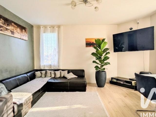 Bâtiment/immeuble 3 pièces 77 m²