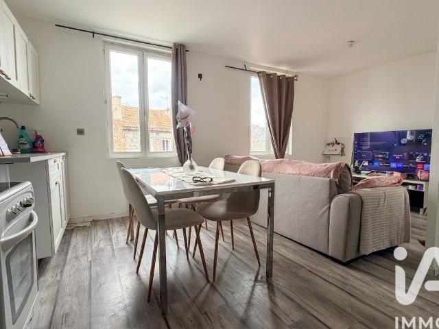 Bâtiment/immeuble 4 pièces 94 m²