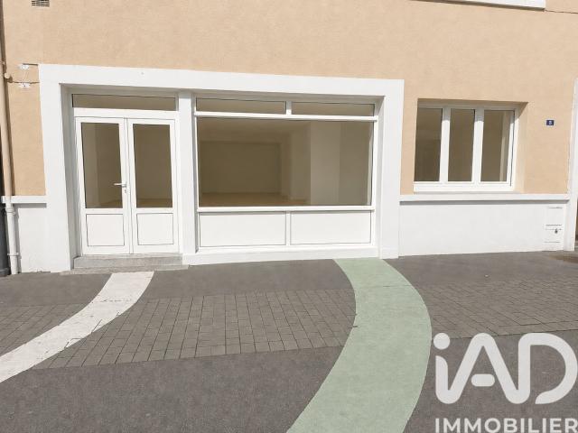 Bâtiment/immeuble 65 m²