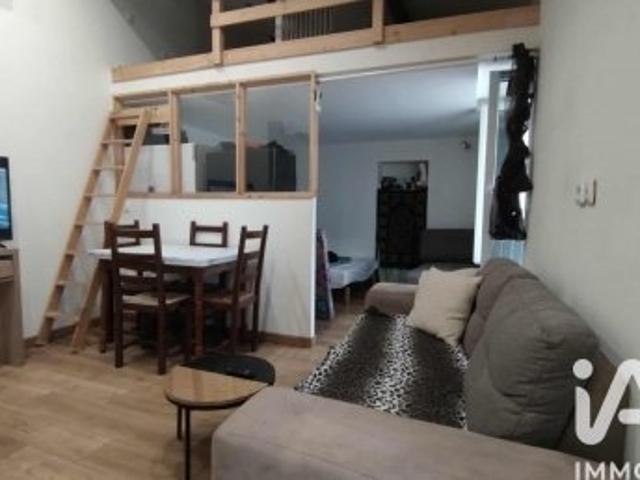 Bâtiment/immeuble 89 m²