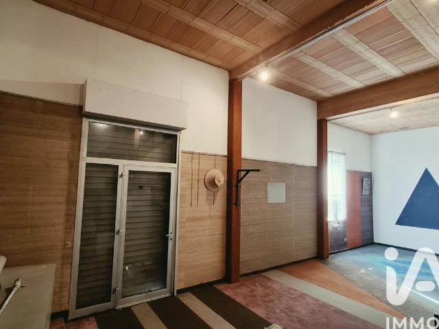 Bâtiment/immeuble 93 m²