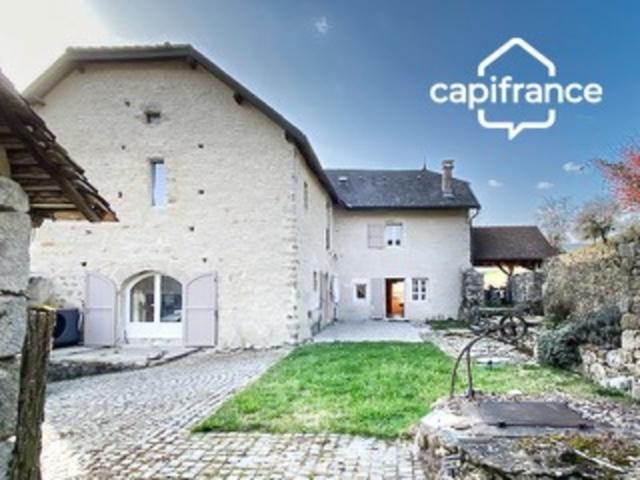 GRANDE MAISON FAMILIALE 10 pièces 256 m² habitables sur 2 niveaux avec GITE terrain 14500 m²