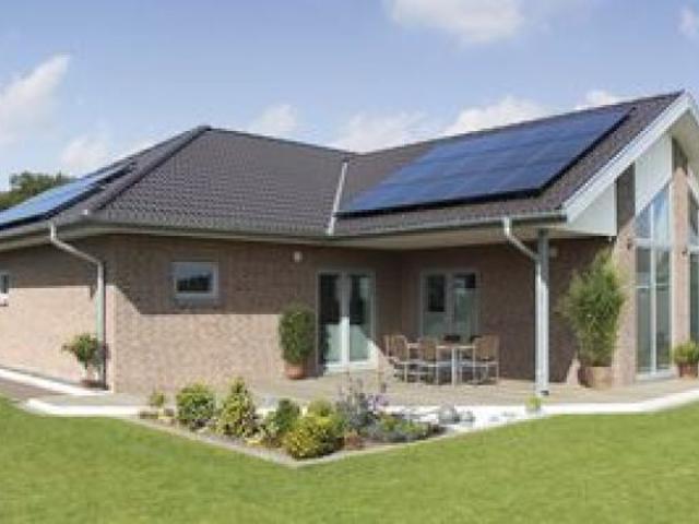 Bauen Sie Ihren Bungalow auf großem Grundstück und genießen Sie die Natur und den freien Blick!