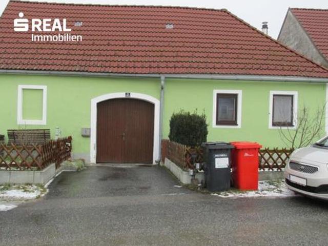 TOP Preis: Landhaus mit umschlossenem Innenhof und Nebengebäuden FIXPREIS