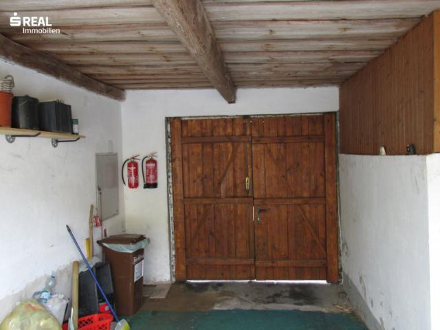 TOP Preis: Landhaus mit umschlossenem Innenhof und Nebengebäuden FIXPREIS