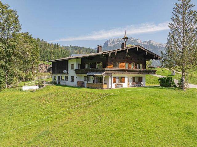 Bauernhaus mit Freizeitwohnsitz in idyllischer Ruhelage