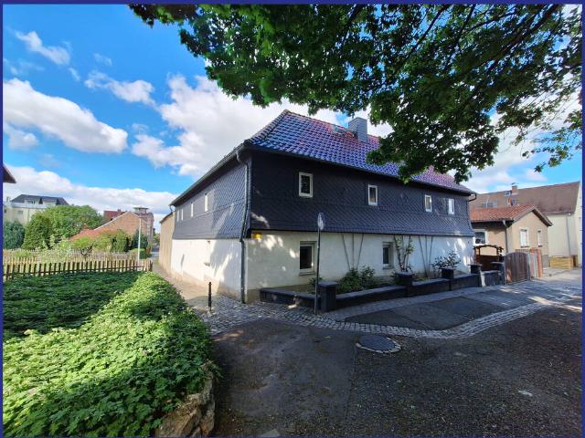 Bauernhaus in ruhiger zentraler Lage von Hermsdorf