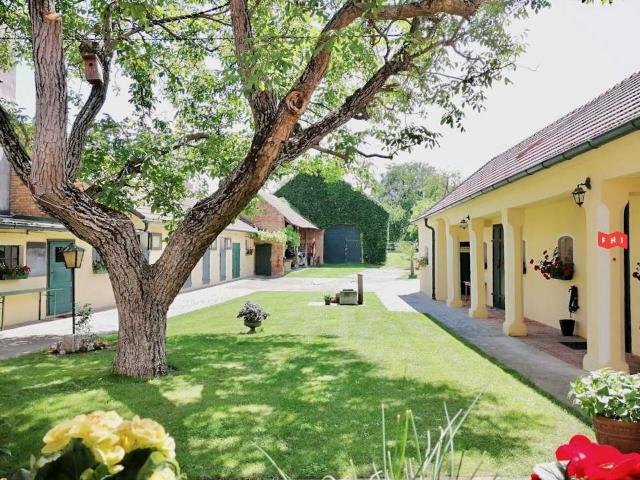 Bauernhof oder Reiterhofidylle direkt vor den Toren Wiens