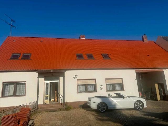 bauernhof mit Pferdehaltung