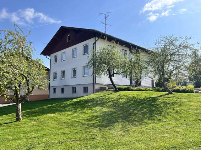 Bauernhof mit über 40ha Nutz und Waldgrund