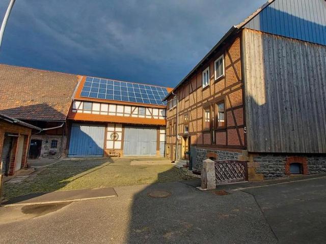 Bauernhof mit 2 Familienhaus