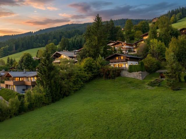Luxus Haus mit 4 Zimmer zu verkaufen in Kirchberg in Tirol, Österreich