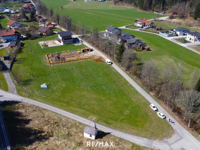 Baugrund nahe Straßwalchen: GSt. 7 794m²