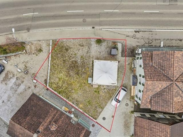 Baugrundstück mit Erweiterungsoption im Zentrum