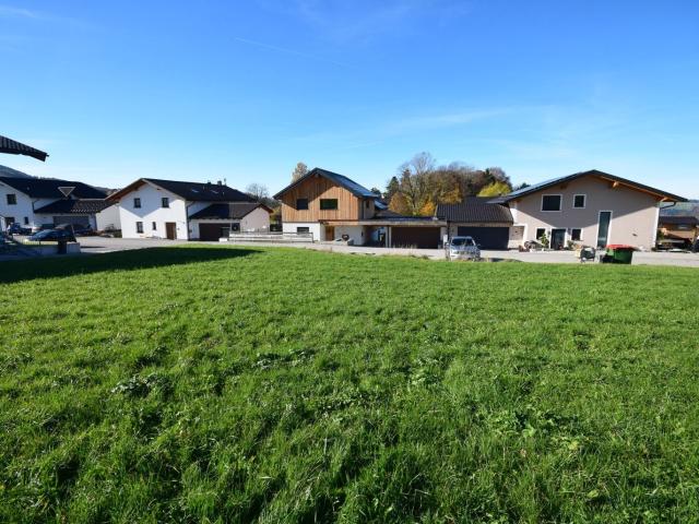 Baugrundstück in Panoramalage mit Optionalem Generalunternehmerangebot Für ein Einfamilienhaus