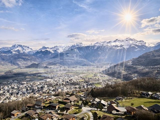 BAUGRUNDSTÜCK – RUHIG, SONNIG UND BESEHEN MIT DEN DENTS DU MIDI