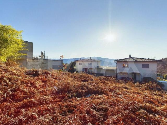 Terreno edificabile a Cademario con vista aperta