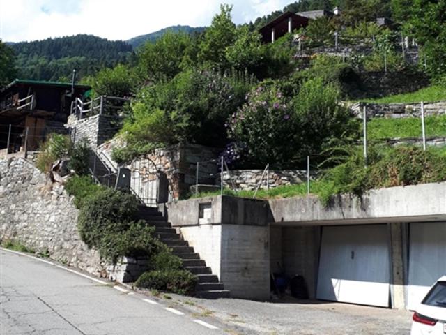 Bauland von 491 mit Garage an sehr sonniger, ruhiger Aussichtslage / terreno edificabile con garage, molto soleggiato, tranquillo con bella vista