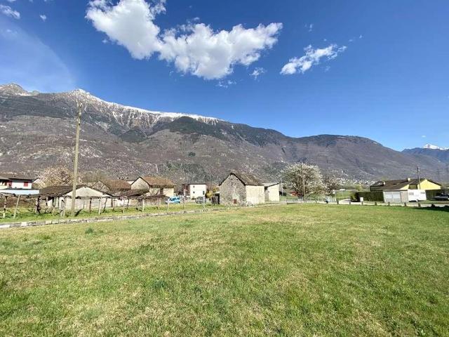 Bauland von 1340m2 mit schönem Ausblick / building plot of 1340m2