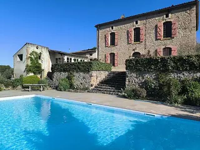 Baulou 09000 Achat / Vente maison 8 pièces t8 au dernier étage piscine