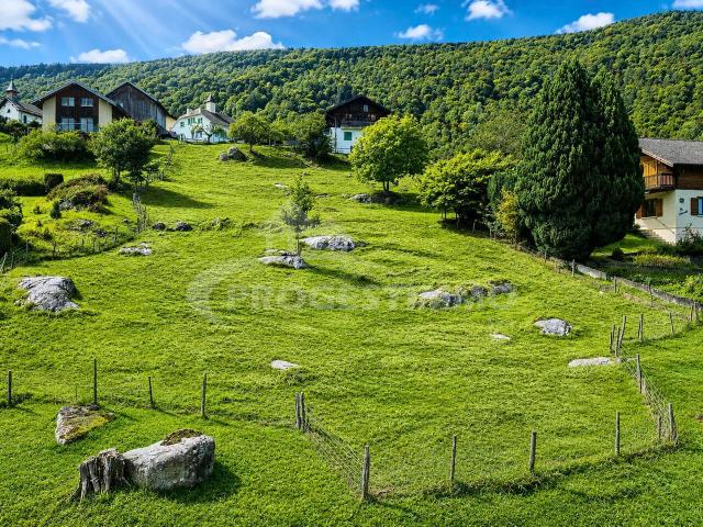 Bauplatz von 3 424 m²