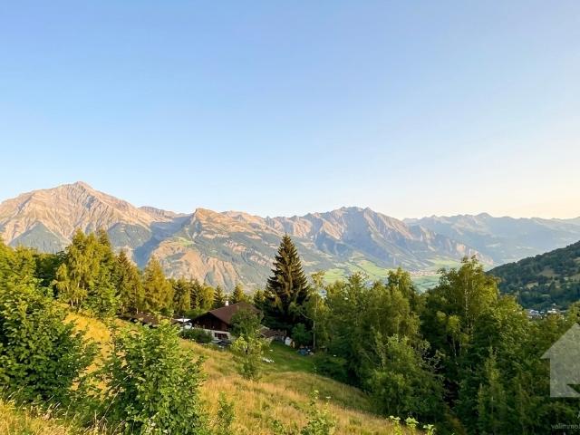 Bauplätze in ruhiger Lage mit aussergewöhnlicher Panoramasicht