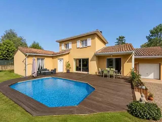 Baurech 33880 Achat / Vente maison 5 pièces t5 piscine jardin