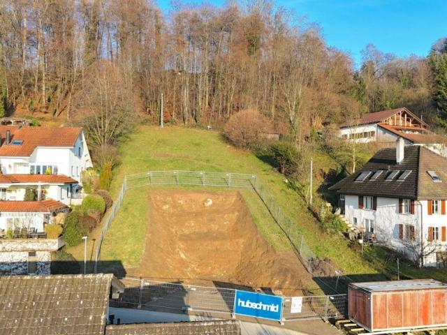 BAUFORTSCHRITT: HANGSICHERUNG VOLLENDET BELLA VISTA.CH NIMMT FORM AN