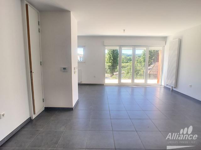 BAVANS T3 DUPLEX AVEC 2 TERRASSES