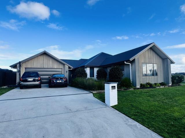 baverstock, 4 bedrooms