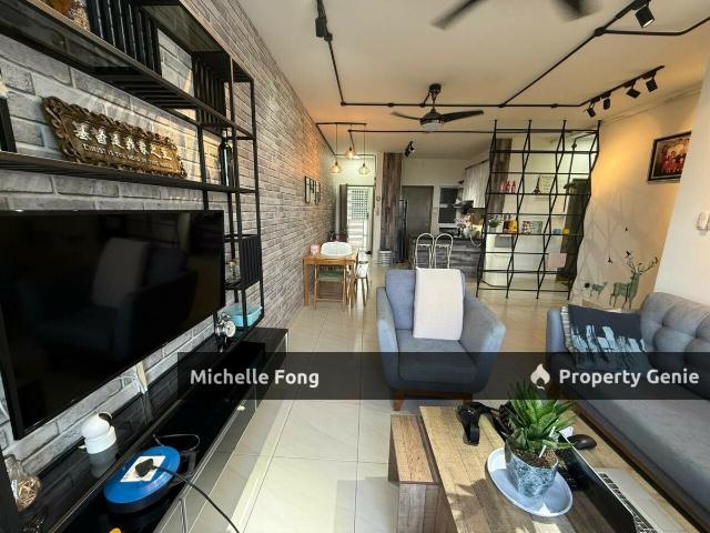 Bayu Angkasa Apartment @ Nusa Bayu / Gelang Patah / Renovated