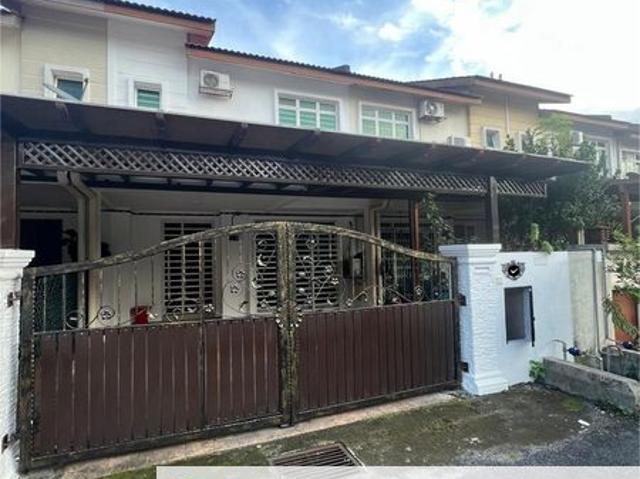 Bayu Courtyard