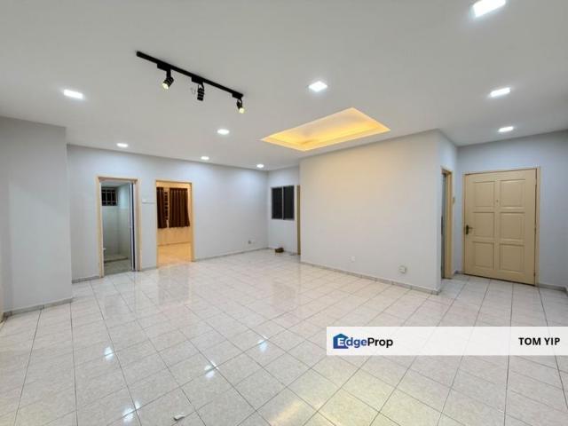 Bayu Puteri Apartment